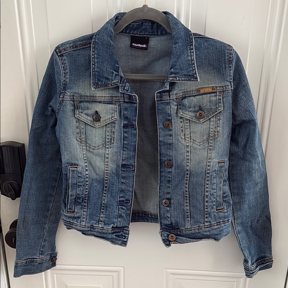 Vintage Southpole Denim Jacket with Button Closure